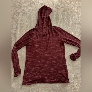🍒6 items for $30🍒 Nike Red/Maroon Dri-FIT Hooded long sleeve